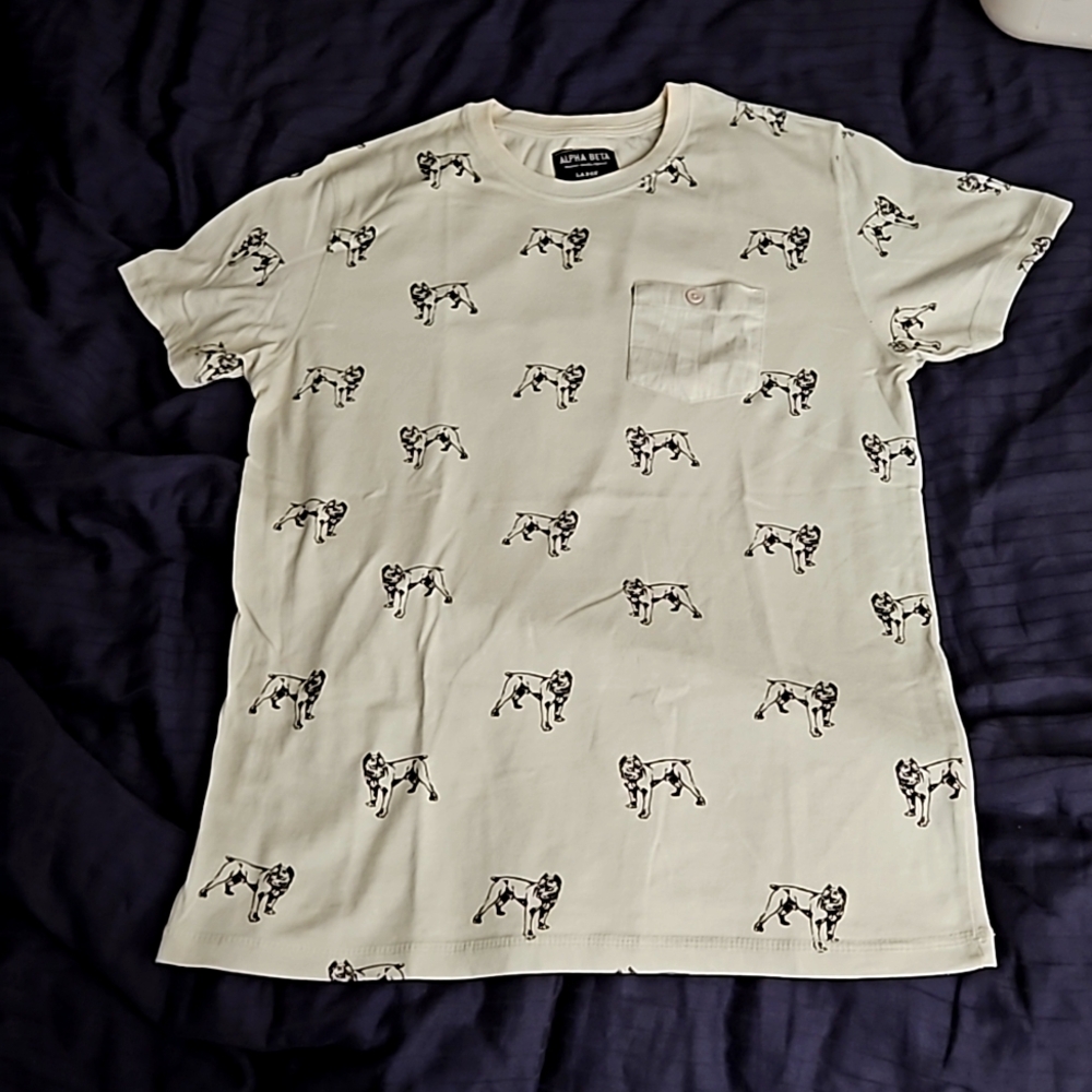 Size large men's bulldog t-shirt. Cotton, light grey.